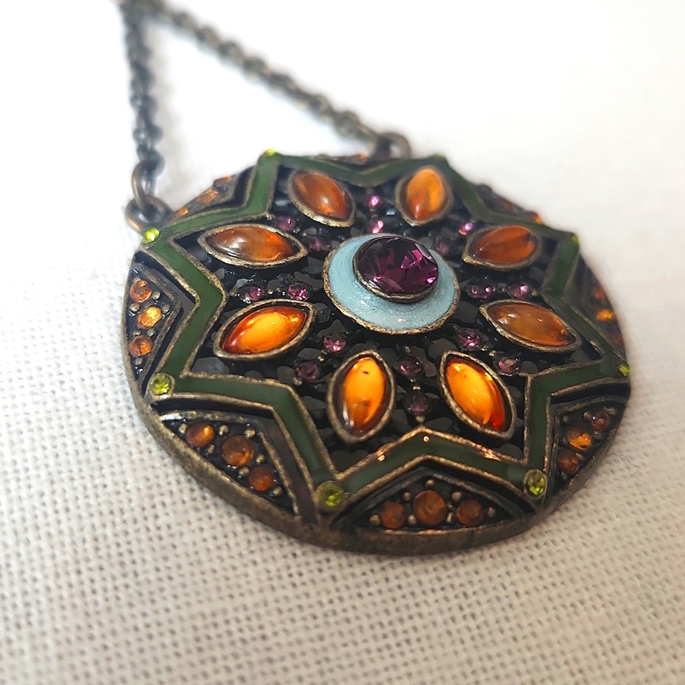 Vintage rhinestone necklace